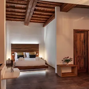 Oro Nero Guest house